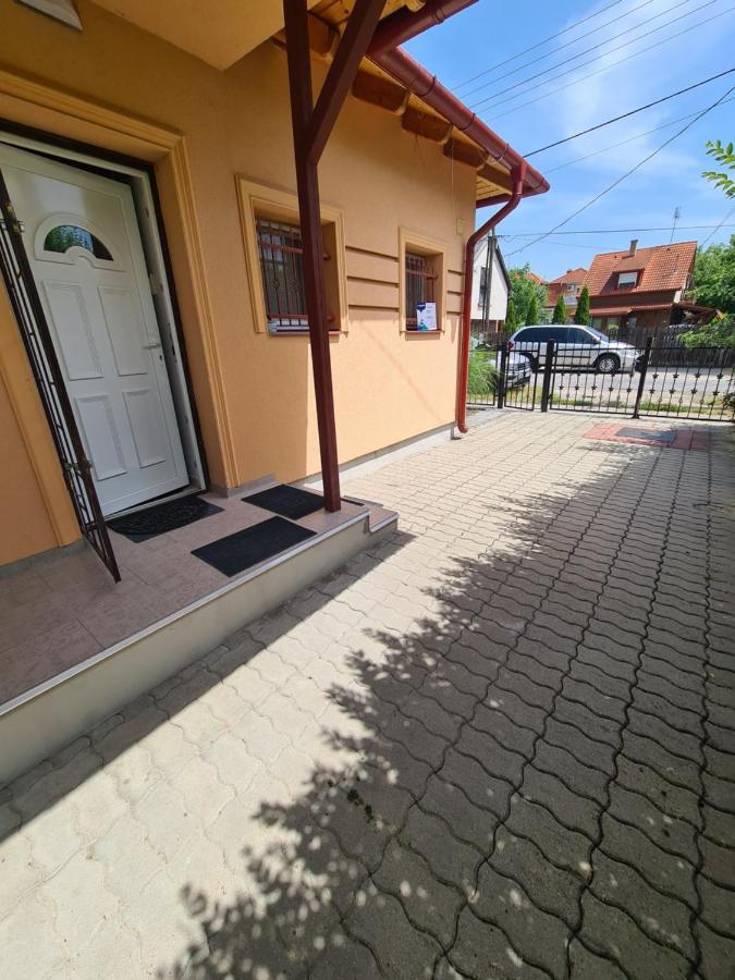 Zseki Apartman Hajdúszoboszló Exterior foto