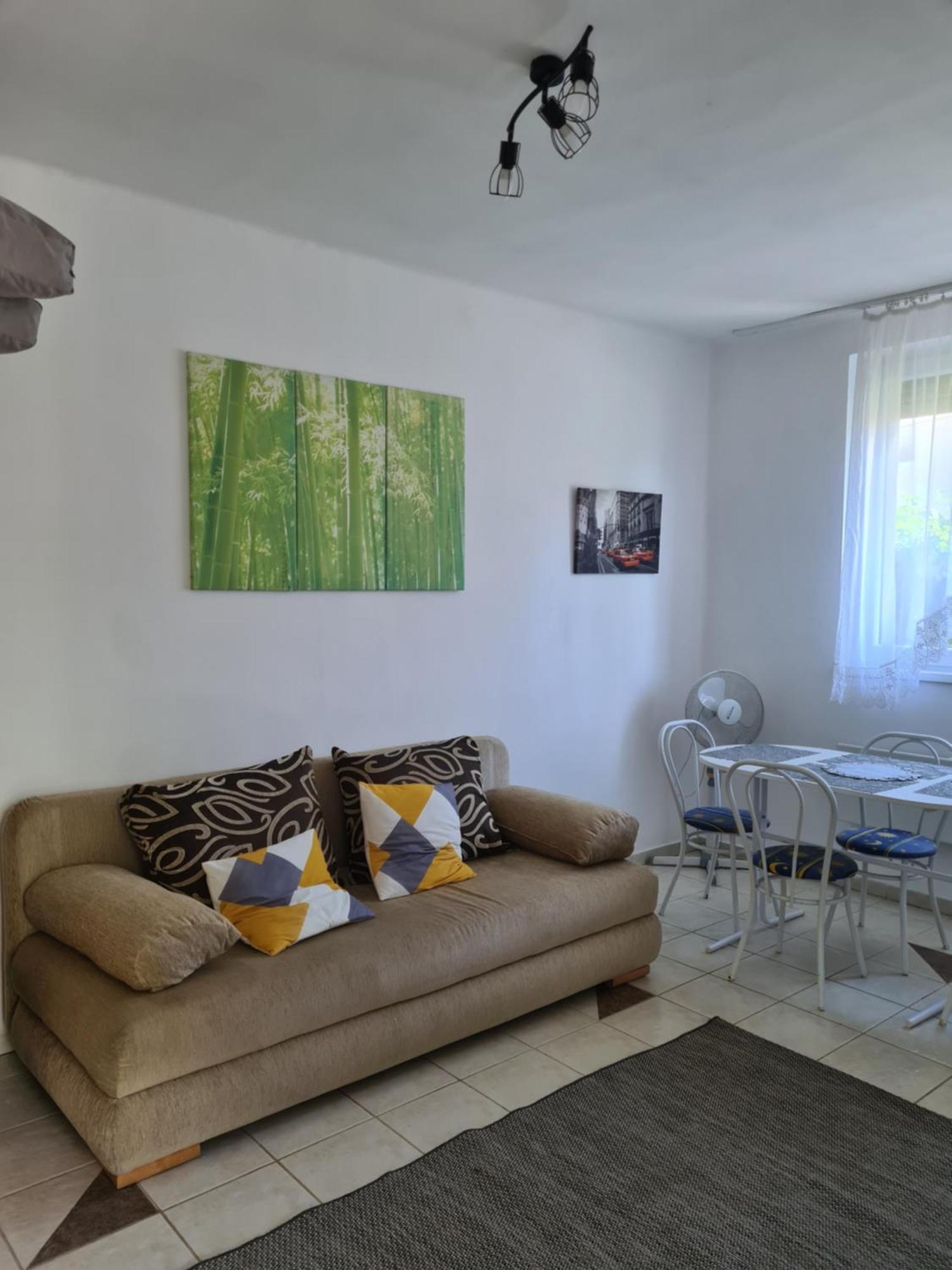 Zseki Apartman Hajdúszoboszló Exterior foto