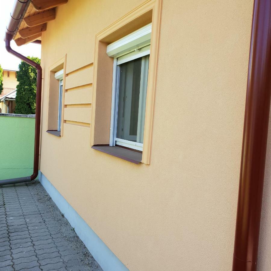 Zseki Apartman Hajdúszoboszló Exterior foto