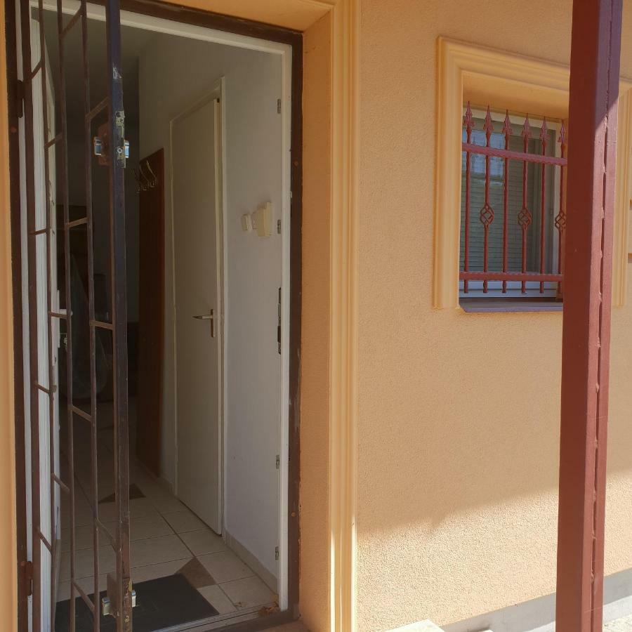 Zseki Apartman Hajdúszoboszló Exterior foto